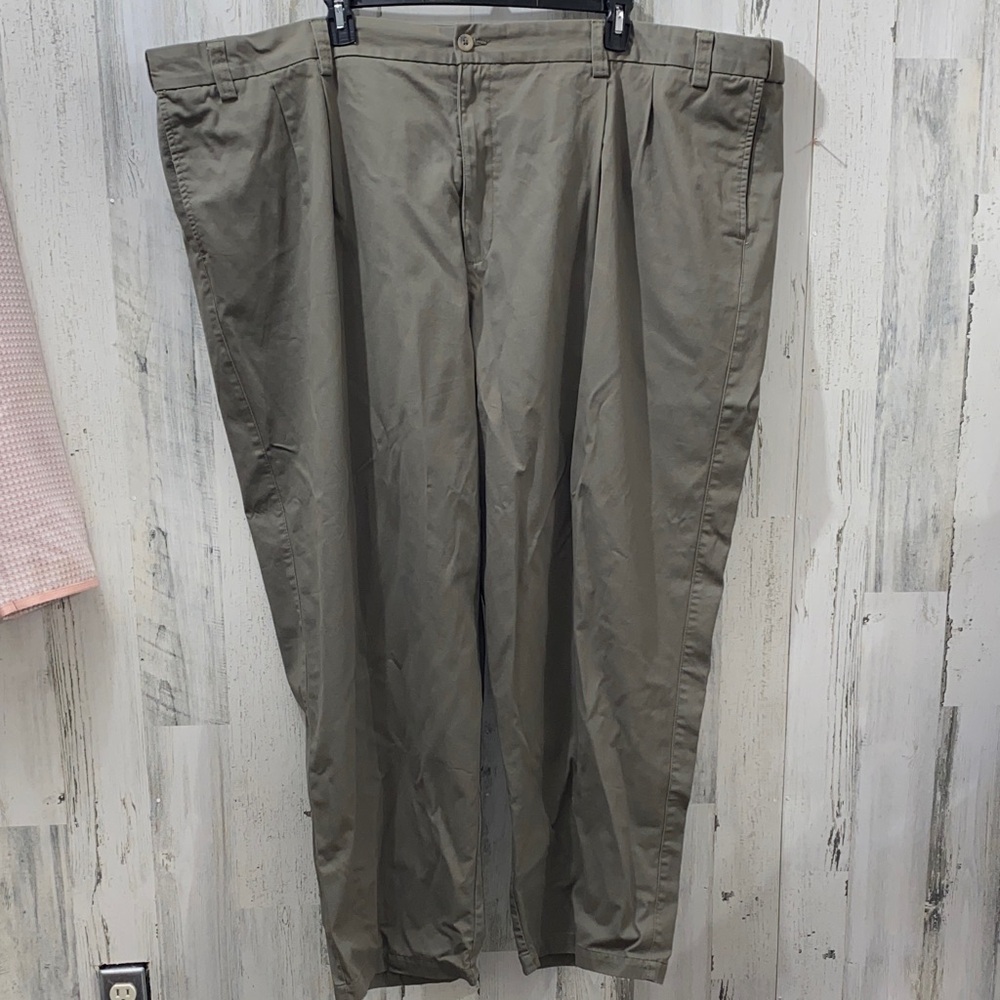 1117 Harbor Bay Pleated Pants with Waist Relaxer